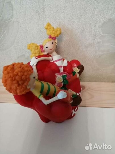 Копилка Kiss me керамика