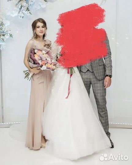 Вечернее платье