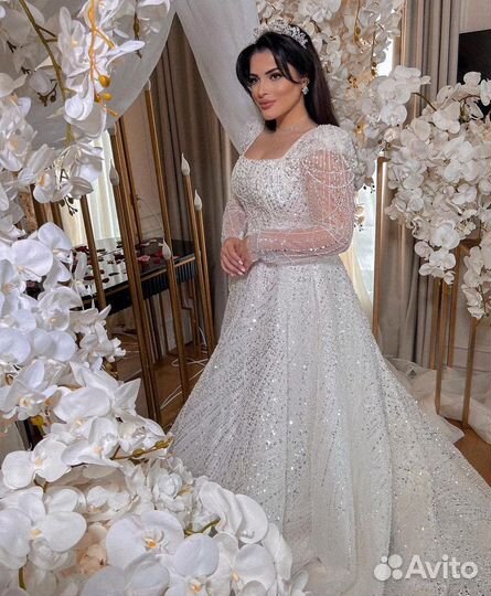 Свадебное платье 44 46 новое