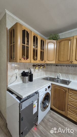 Кухня угловая массив бу