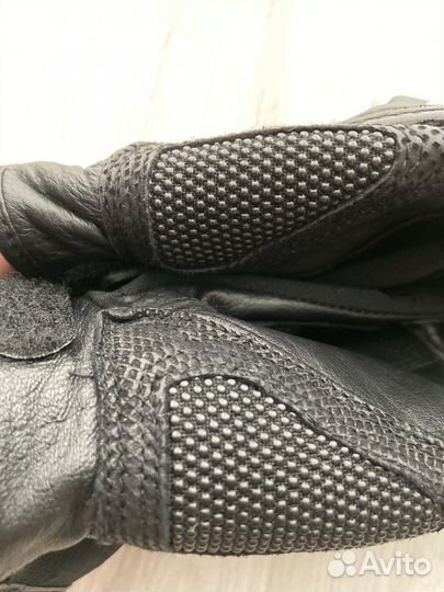 Перчатки BMW