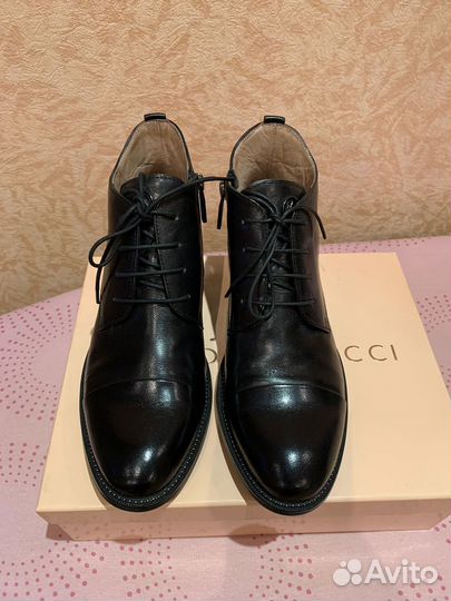 Ботинки женские