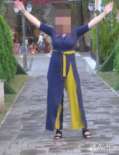 Комбинезон женский