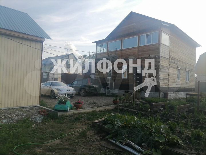 Дом 139,3 м² на участке 8,1 сот.