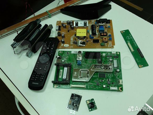 Телевизор Philips 32 /37 в разбор