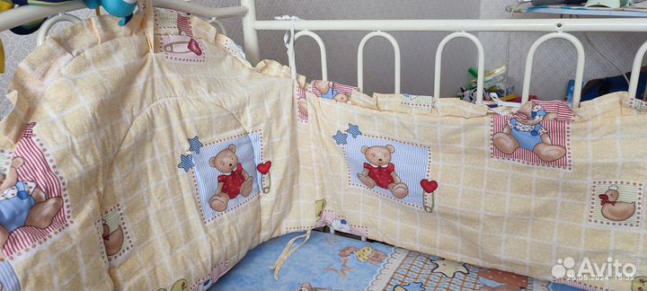 Мягкие борта и балдахин для детской кроватки