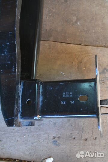 Усилитель заднего бампера VW Jetta 6