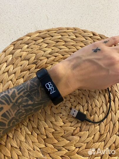 Умные часы SMART watch Fitbit Inspire HR