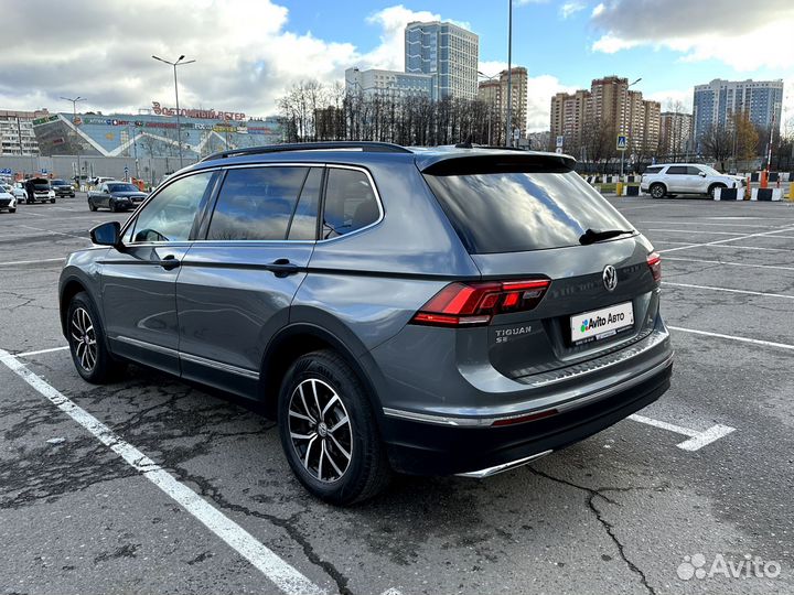 Volkswagen Tiguan 2.0 AMT, 2021, 30 000 км