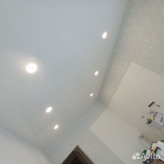 Светильник встраиваемый потолочный светодиодный