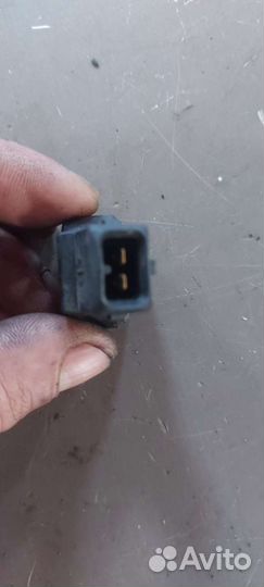 Датчик детонации на Mercedes m119