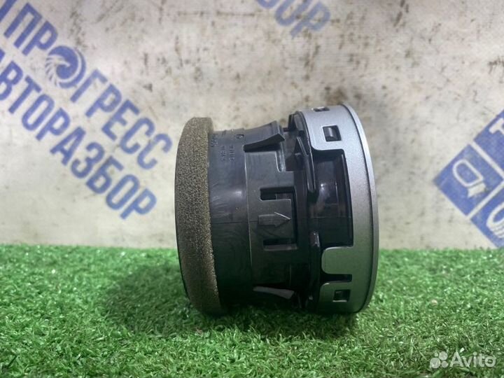 Дефлектор обдува правый Ford Fusion хэтчбек 1.6