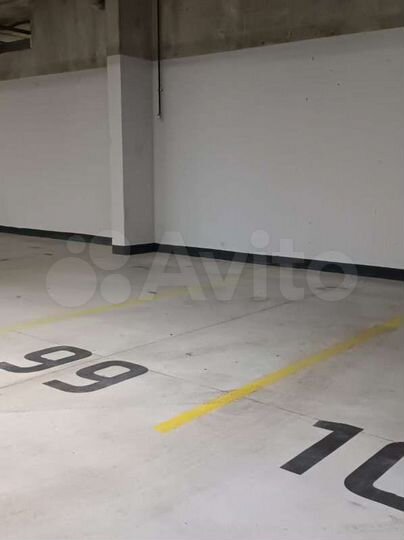 Машиноместо, 15 м²