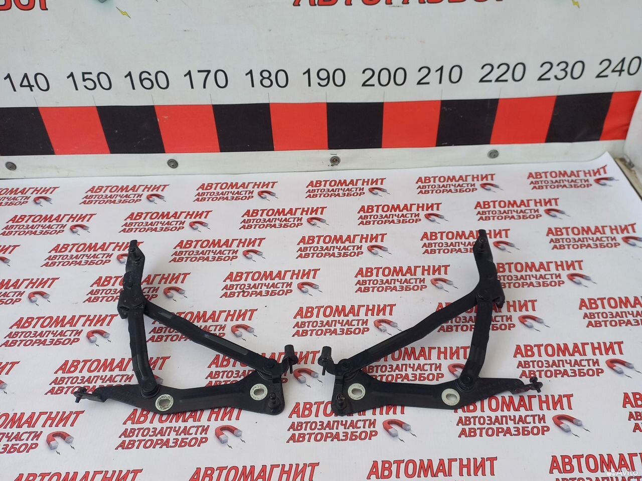 Петли крышки багажника Форд Мустанг 6 14-23