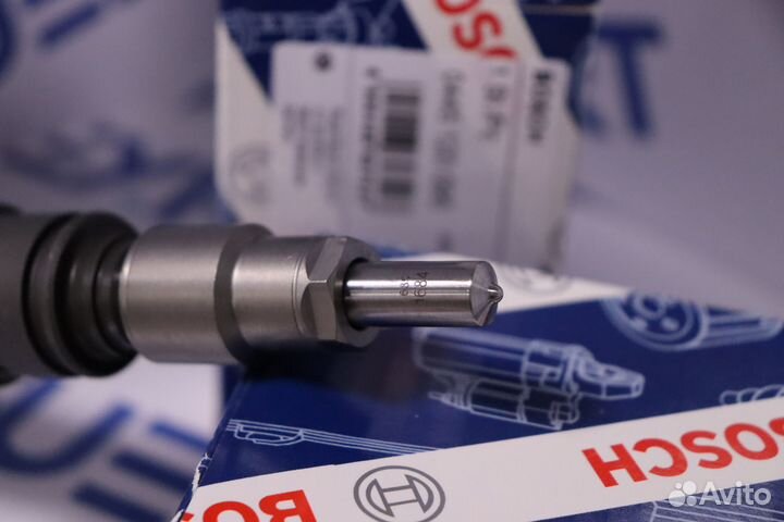 Форсунка топливная 0445120095