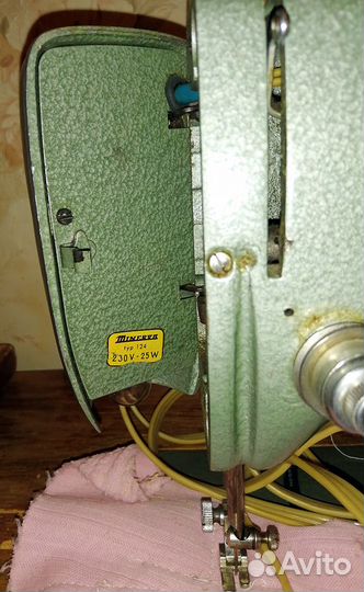 Швейная машинка Minerva Typ 124 со столом