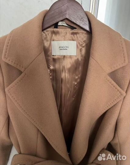 Пальто женское 42 44 бежевое