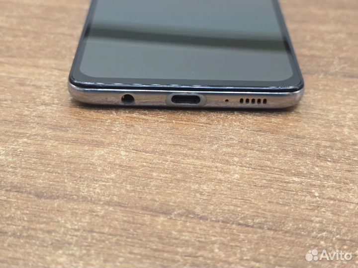 Samsung Galaxy A51, 4/64 ГБ