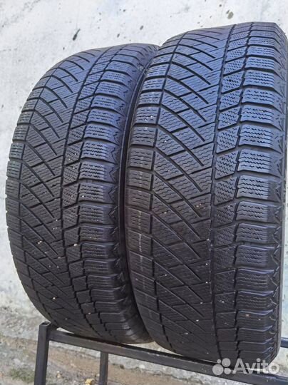 Continental ContiVikingContact 6 225/60 R18 104T