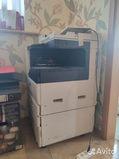 Мфу лазерный xerox Versalink B7035