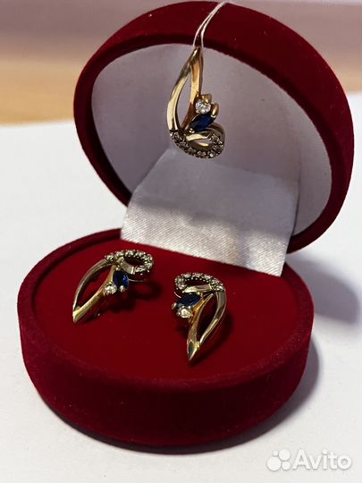 Золотые серьги 585