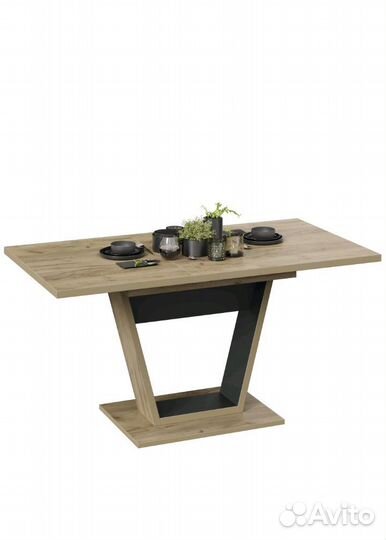 Кухонный стол