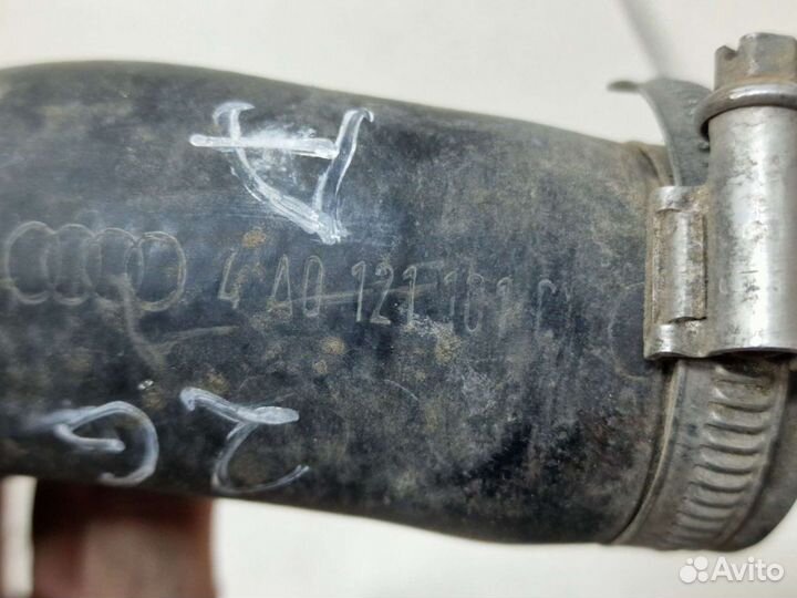 Патрубок радиатора Ауди 100/А6 С4 2.6-2.8