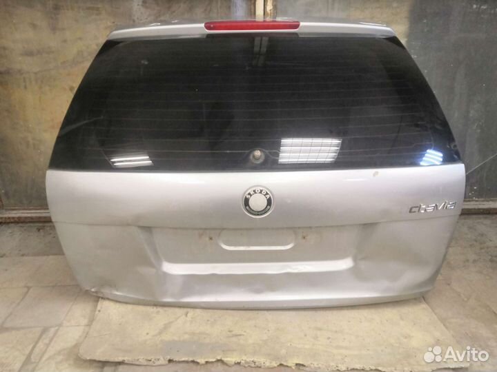 Стекло заднее универсал шкода октавия А5