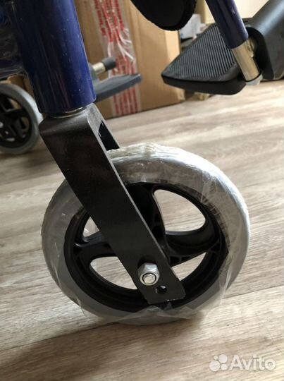 Коляска инвалидная