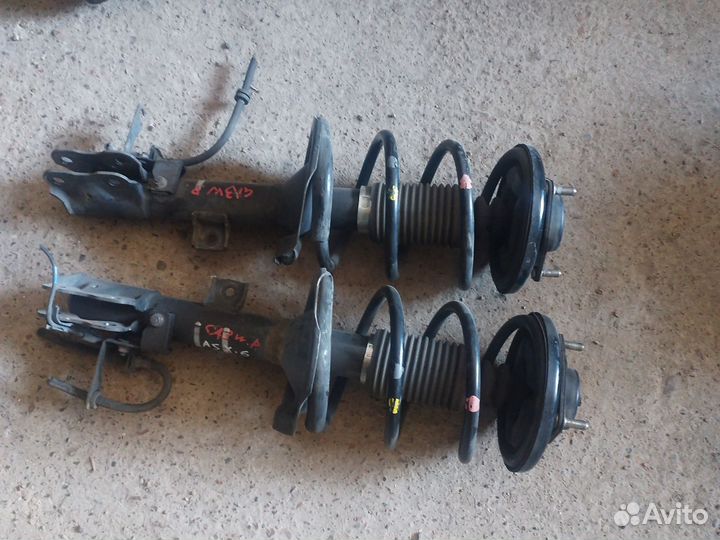 Стойки амортизатора Митсубиси asx