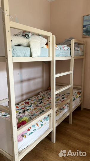 Детская двухярусная кровать