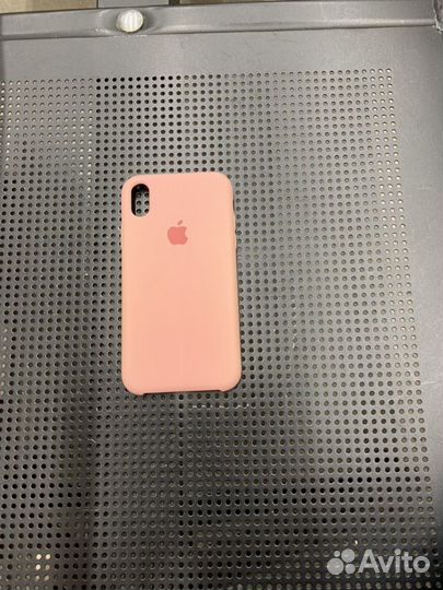 Продаётся чехол для айфона XR- оригинальный