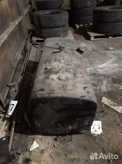 Топливный бак на ман