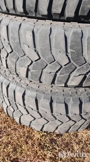 Maxxis M8060 Trepador Radial 205/70 R15C 104Q