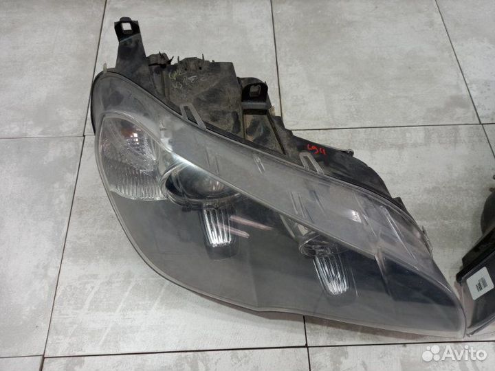 Фары ксенон Bmw X5 E70 N63B44A 2012