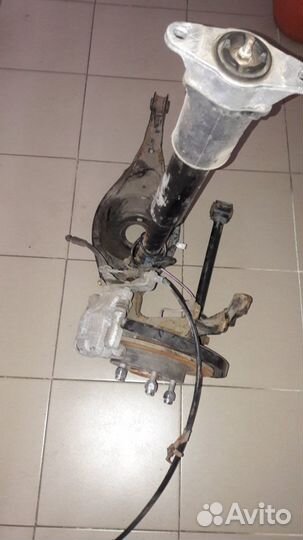 Задняя правая подвеска в сборе mazda 3 BM