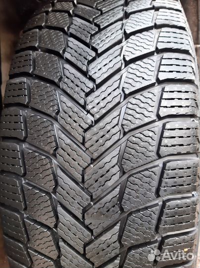 Michelin X-Ice Snow SUV 245/70 R17