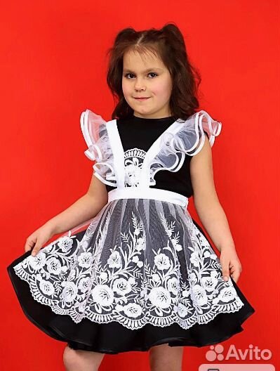 Школьный кружевной фартук детский