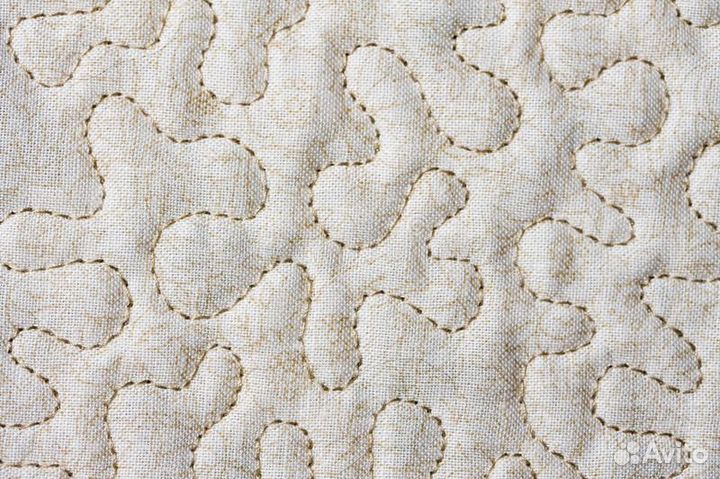 Стёжка тканей нитками