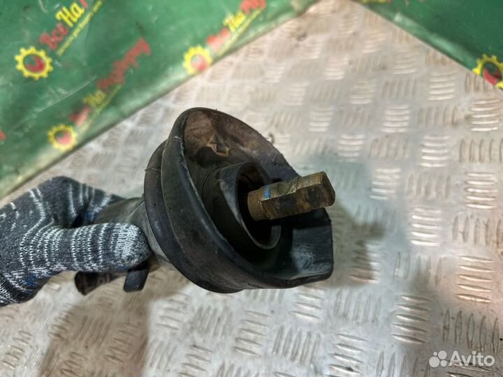 Рулевой карданчик Cadillac Cts 2