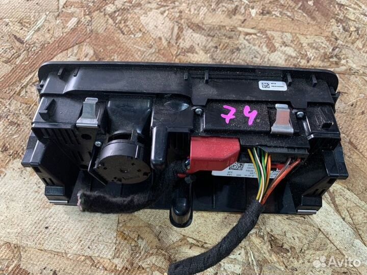 Блок управления климат-контролем Audi A1 8X (5хб)