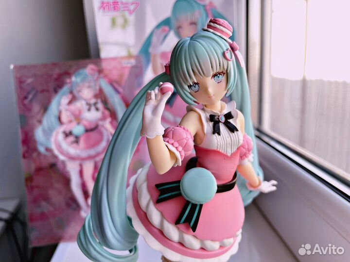 Аниме фигурка Хацуне Мику Exceed оригинал