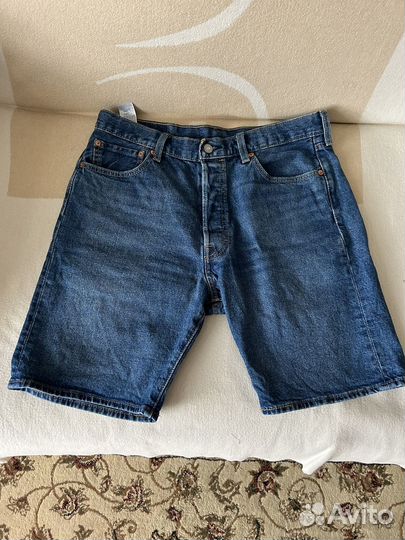 Джинсовые шорты levis