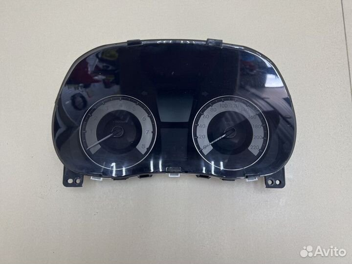 Панель приборов Hyundai Solaris 1