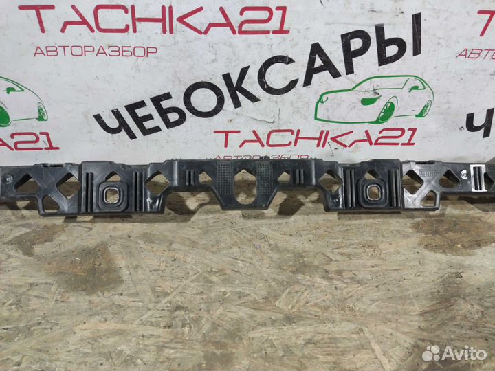 Кронштейн передней панели BMW X2 F39 (2017+)