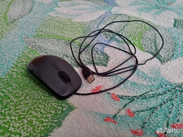 Компьютерная мышь Logitech M100