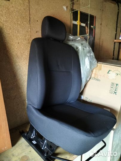 Переднее пассажирское кресло Лада Ларгус новое
