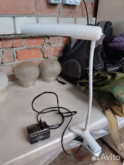 Лампа настольная