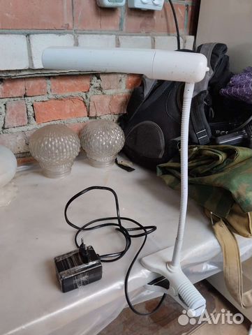 Лампа настольная