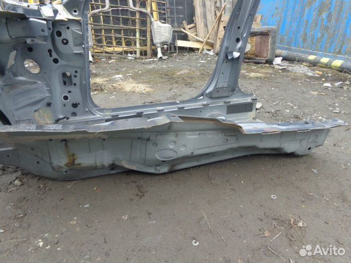 Лонжерон передний правый Audi A4 Allroad B8 CDN